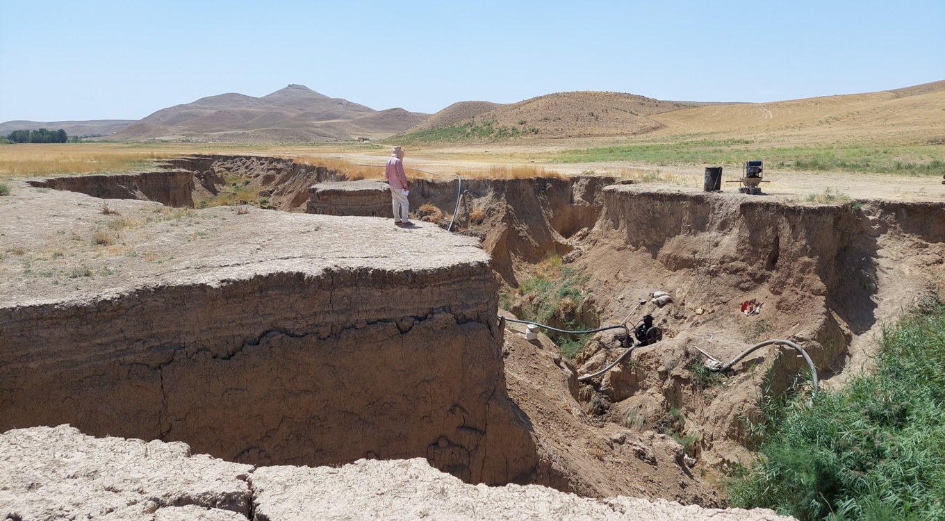 اسلاید آبخیزداری