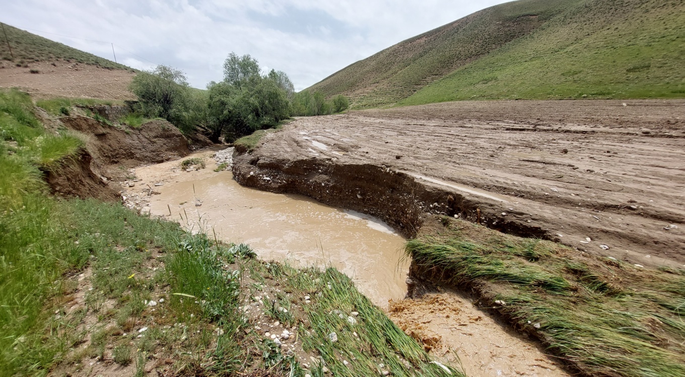 اسلاید آبخیزداری