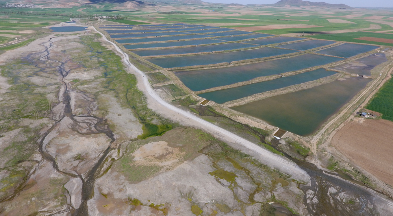 اسلاید آبخیزداری