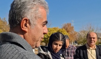 دیدار دانشجویان دانشگاه رازی با مدیر فنی نهالستان برادران عثمانی در ایستگاه تحقیقاتی–آموزشی گریزه