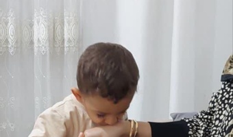 نمایش آثار فرزندان کارکنان مرکز تحقیقات کردستان در آیین قدردانی از مادران