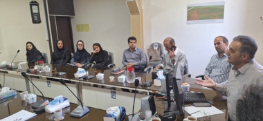 برگزاری جلسە شورای پژوهشی همکاران بخش تحقیقات علوم زراعی و باغی با معاونت پژوهشی و انتقال‌یافته‌های تحقیقاتی مرکز