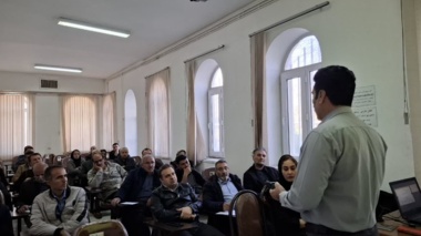 دوره آموزشی «هرس درختان هسته‌دار» با رویکرد ارتقای دانش فنی بهره‌برداران در سنندج برگزار شد.