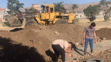 با تکمیل عملیات بهسازی اراضی؛ هنرستان رویش سقز برای کشت زعفران و گیاهان دارویی آماده شد